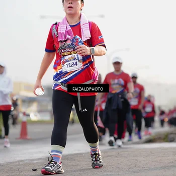 Runner Photo 5982579