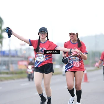 Runner Photo 5982591