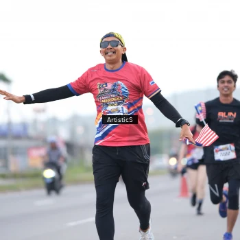 Runner Photo 5982607