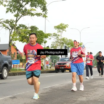 Runner Photo 5982657