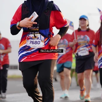 Runner Photo 5982666