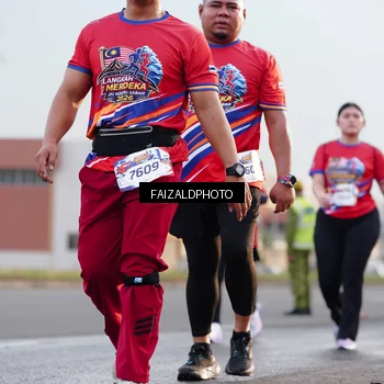 Runner Photo 5982669