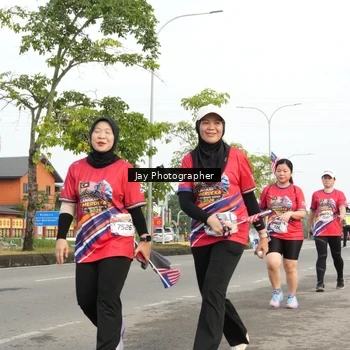 Runner Photo 5982756