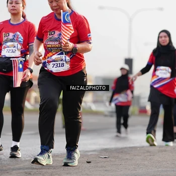 Runner Photo 5982758