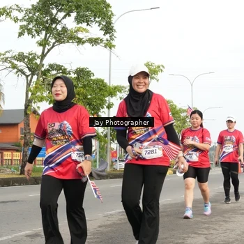 Runner Photo 5982772