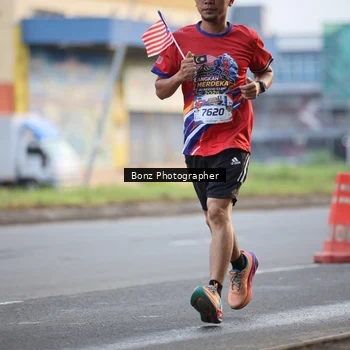 Runner Photo 5982838