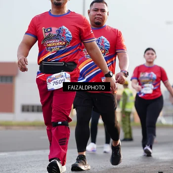 Runner Photo 5982875