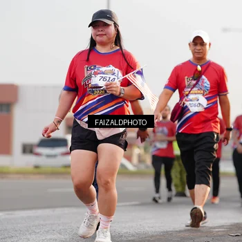 Runner Photo 5982894