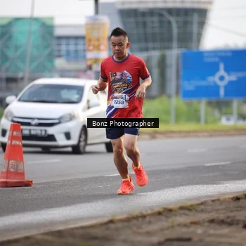 Runner Photo 5982927