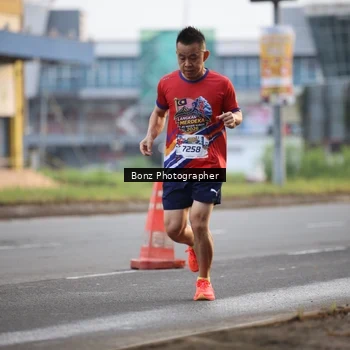 Runner Photo 5982929