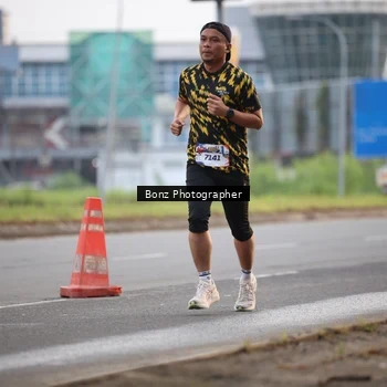 Runner Photo 5982960