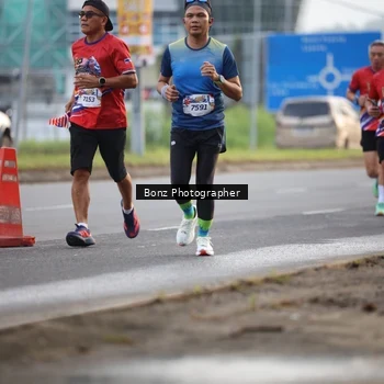 Runner Photo 5982979