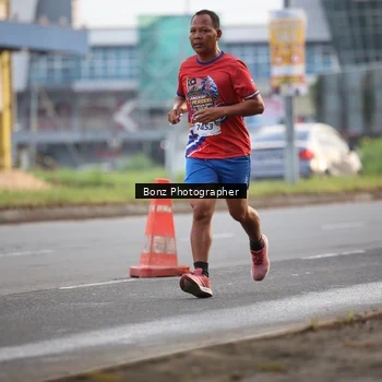 Runner Photo 5983018