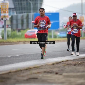 Runner Photo 5983078