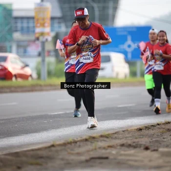 Runner Photo 5983092
