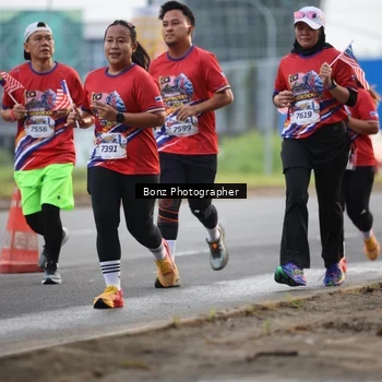 Runner Photo 5983093