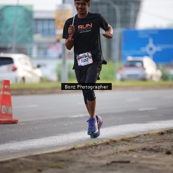 Runner Photo 5983125