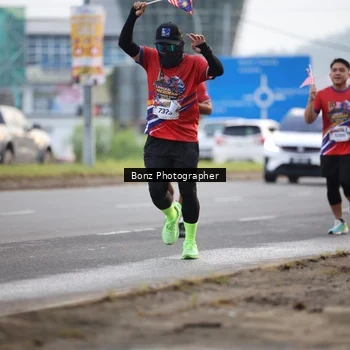 Runner Photo 5983134