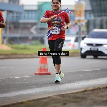Runner Photo 5983141