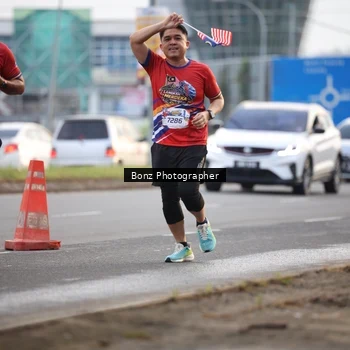 Runner Photo 5983181