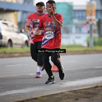 Runner Photo 5983190