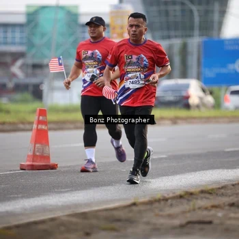 Runner Photo 5983194