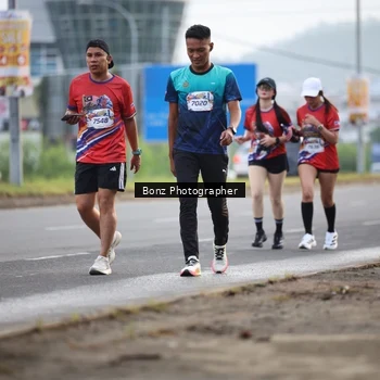Runner Photo 5983265