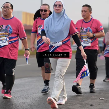 Runner Photo 5983355