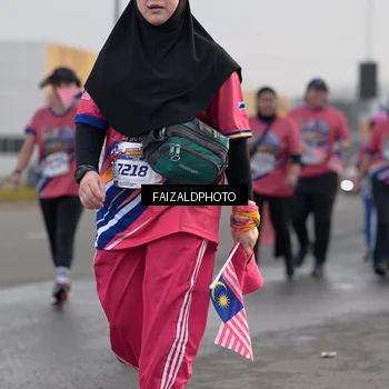 Runner Photo 5983375