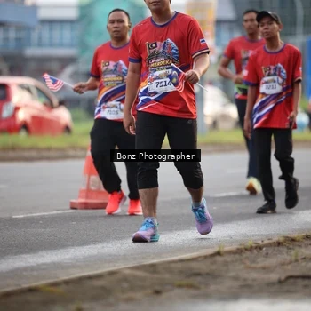 Runner Photo 5983398