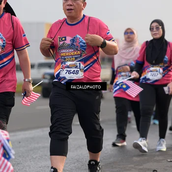Runner Photo 5983431