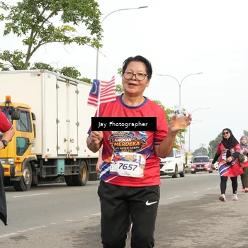 Runner Photo 5983495