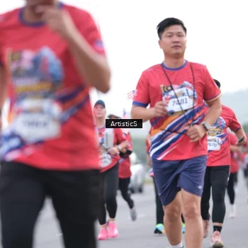 Runner Photo 5983497