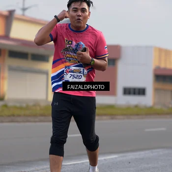 Runner Photo 5983519