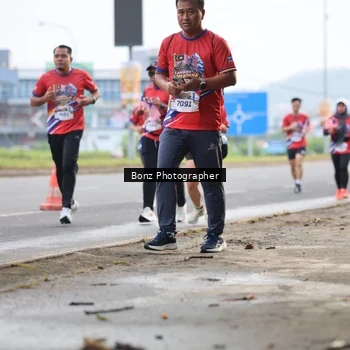 Runner Photo 5983612