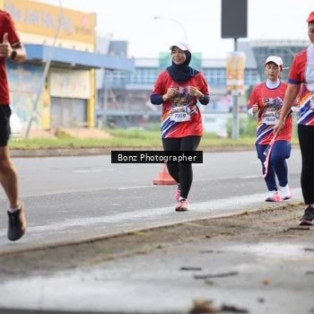 Runner Photo 5983685