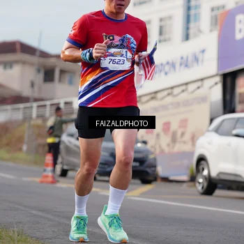 Runner Photo 5983724