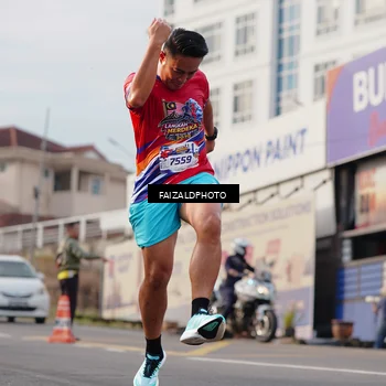 Runner Photo 5983775