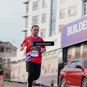 Runner Photo 5983779