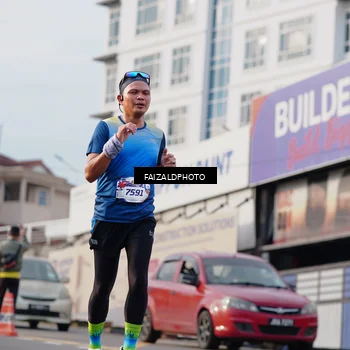 Runner Photo 5983835
