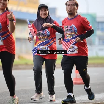 Runner Photo 5983872