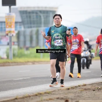 Runner Photo 5983884
