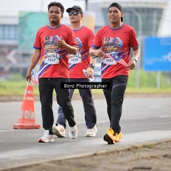 Runner Photo 5983935