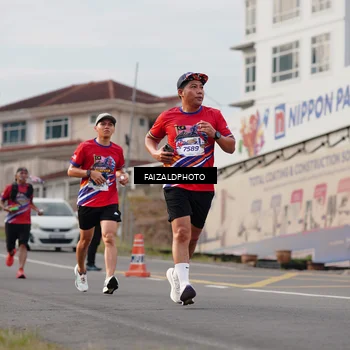 Runner Photo 5983939