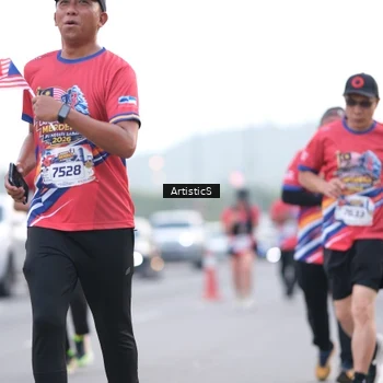 Runner Photo 5983970