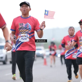 Runner Photo 5983975