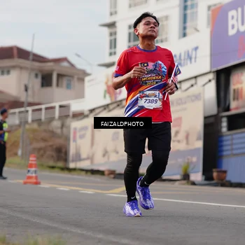 Runner Photo 5983985