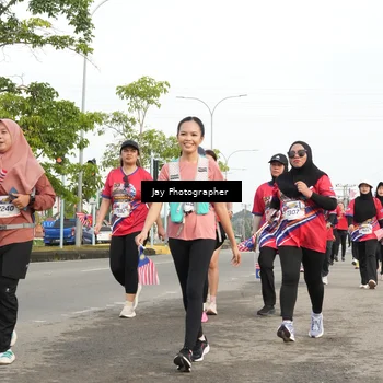 Runner Photo 5984001