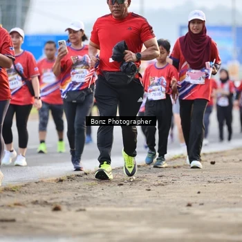 Runner Photo 5984023