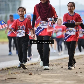 Runner Photo 5984040